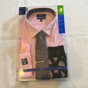 Apt 9 Pink Dress Shirt with Tie and Socks  NWT
